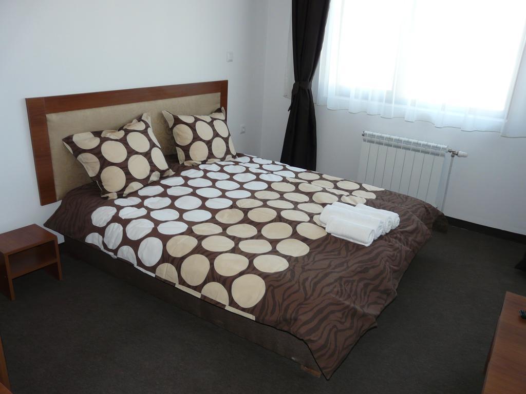 Yuliya Guest House Sapareva Banya Exterior foto